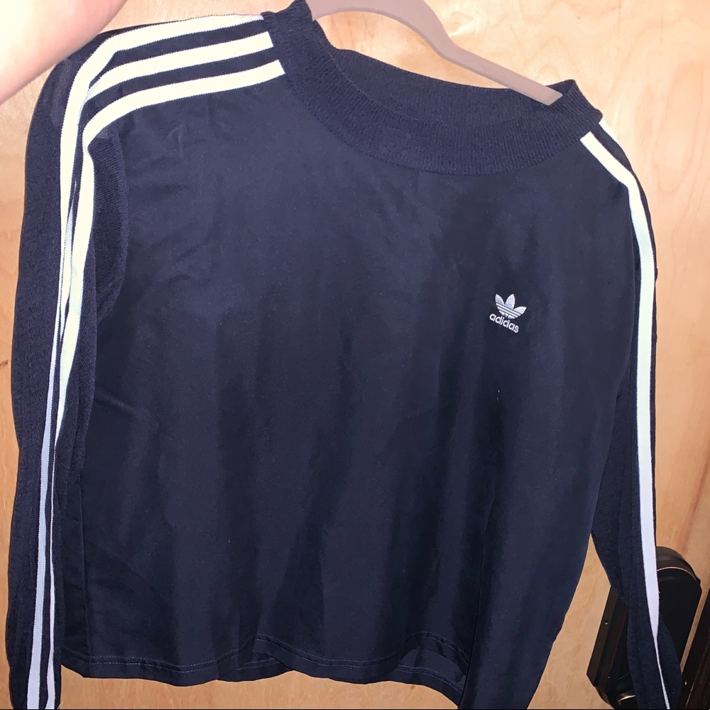 Adidas long sleeve crop top, worn once - Picture 2 of 4